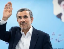 Ketika Israel Diduga Membidik Ahmadinejad: Membedah Pertarungan Narasi Masa Depan Iran
