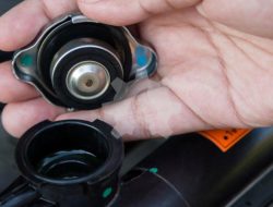 Panduan Lengkap Cara Memilih Radiator Cap yang Tepat untuk Mencegah Overheat